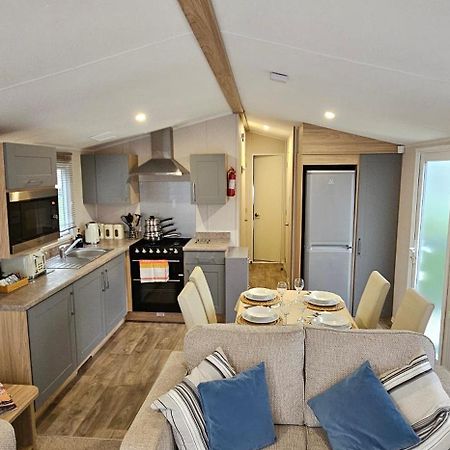 Cosy Holiday Home, Thorness Bay Porchfield  外观 照片